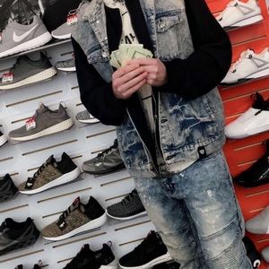 Meet your Posher, Ryan